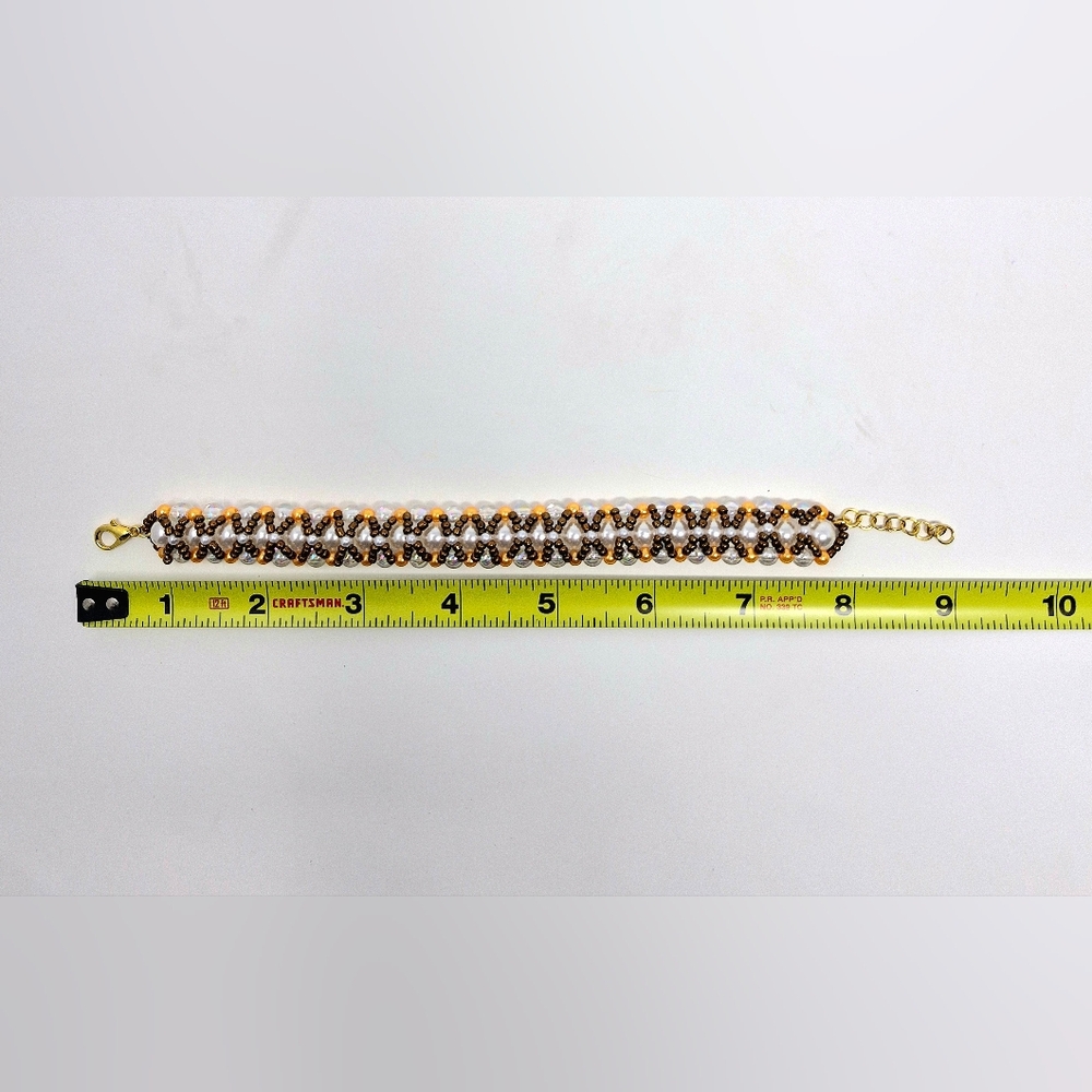 Handmade beaded bracelet with claps - Picture 2 of 2